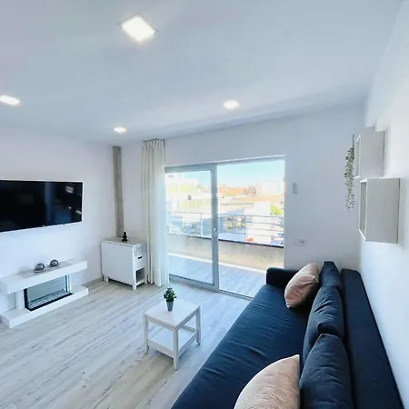 Welcs 330 Pda Con Piscina Y Vistas Apartamento *