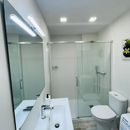 Welcs 330 Pda Con Piscina Y Vistas شقة